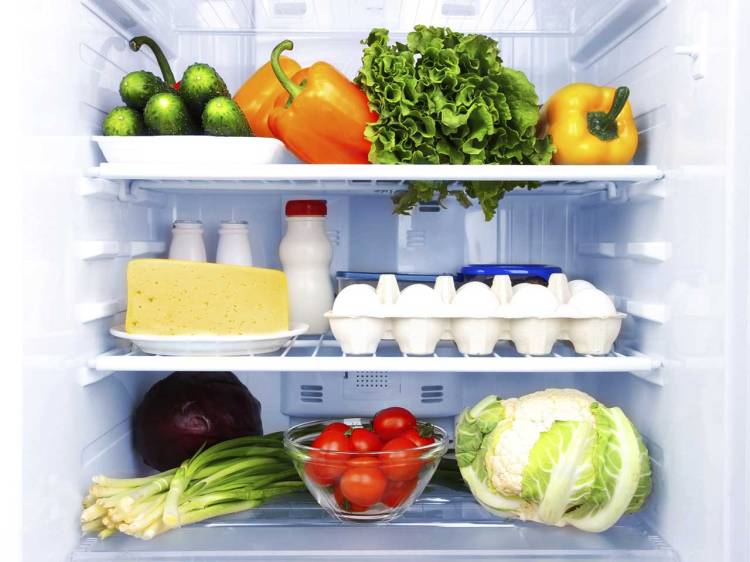 buying-a-fridge-freezer-ThinkstockPhotos-483171477